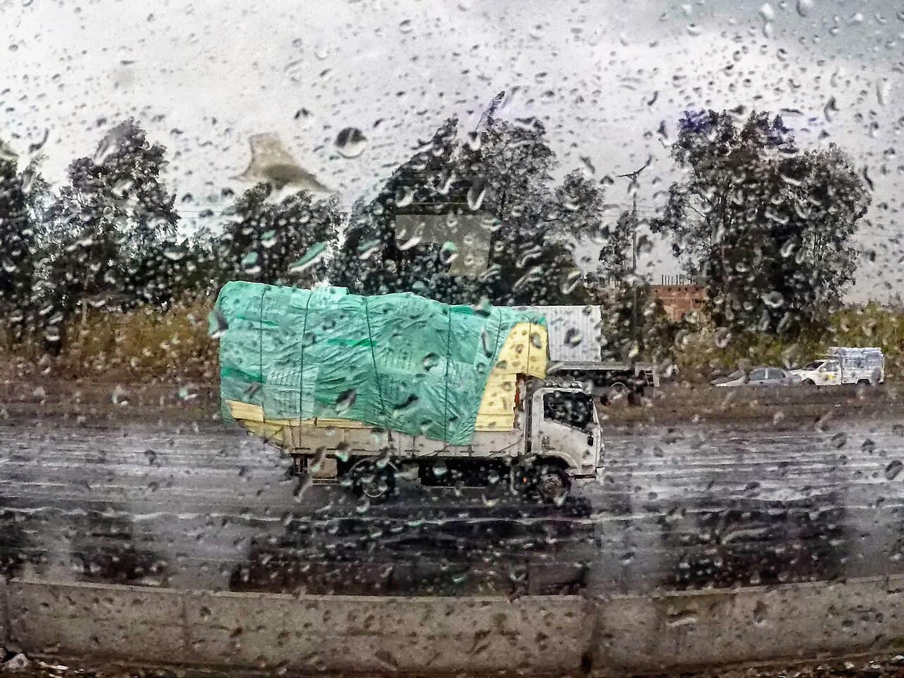 بارش اور یادیں